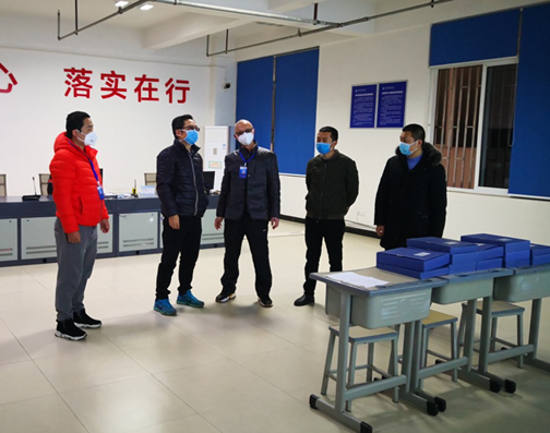 白强调研校园卫士.png